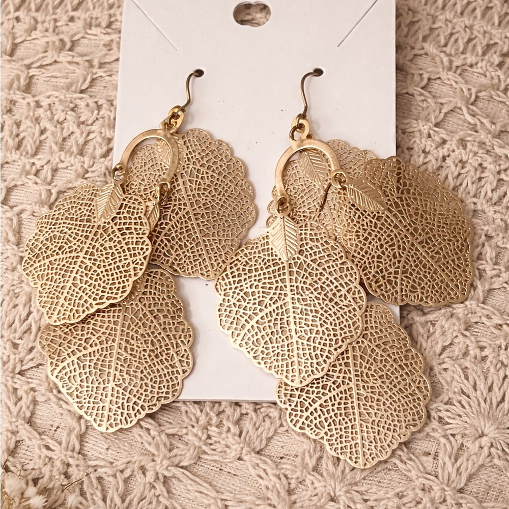 Gold Leaf Filigree Dangle Earrings - Women Jewelry